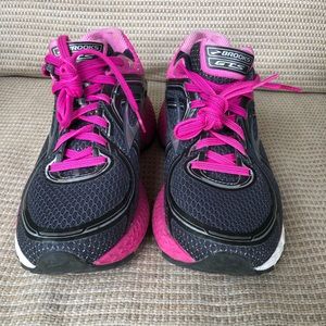 Brooks GTS Running Shoes